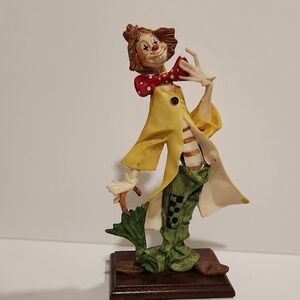 Prestige Vintage Clown Figurine